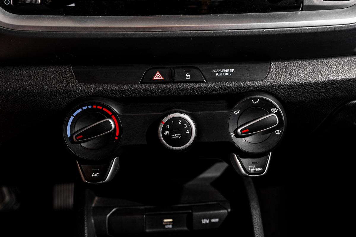 kia-stonic-2022-gasolina-1197cc