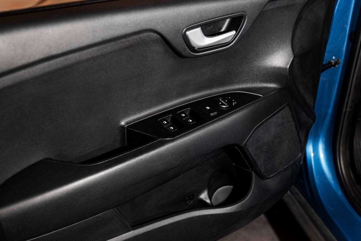 kia-stonic-2022-gasolina-1197cc