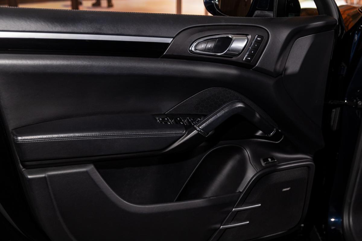 porsche-cayenne-2015-hibrido-a-gasolina-2995cc