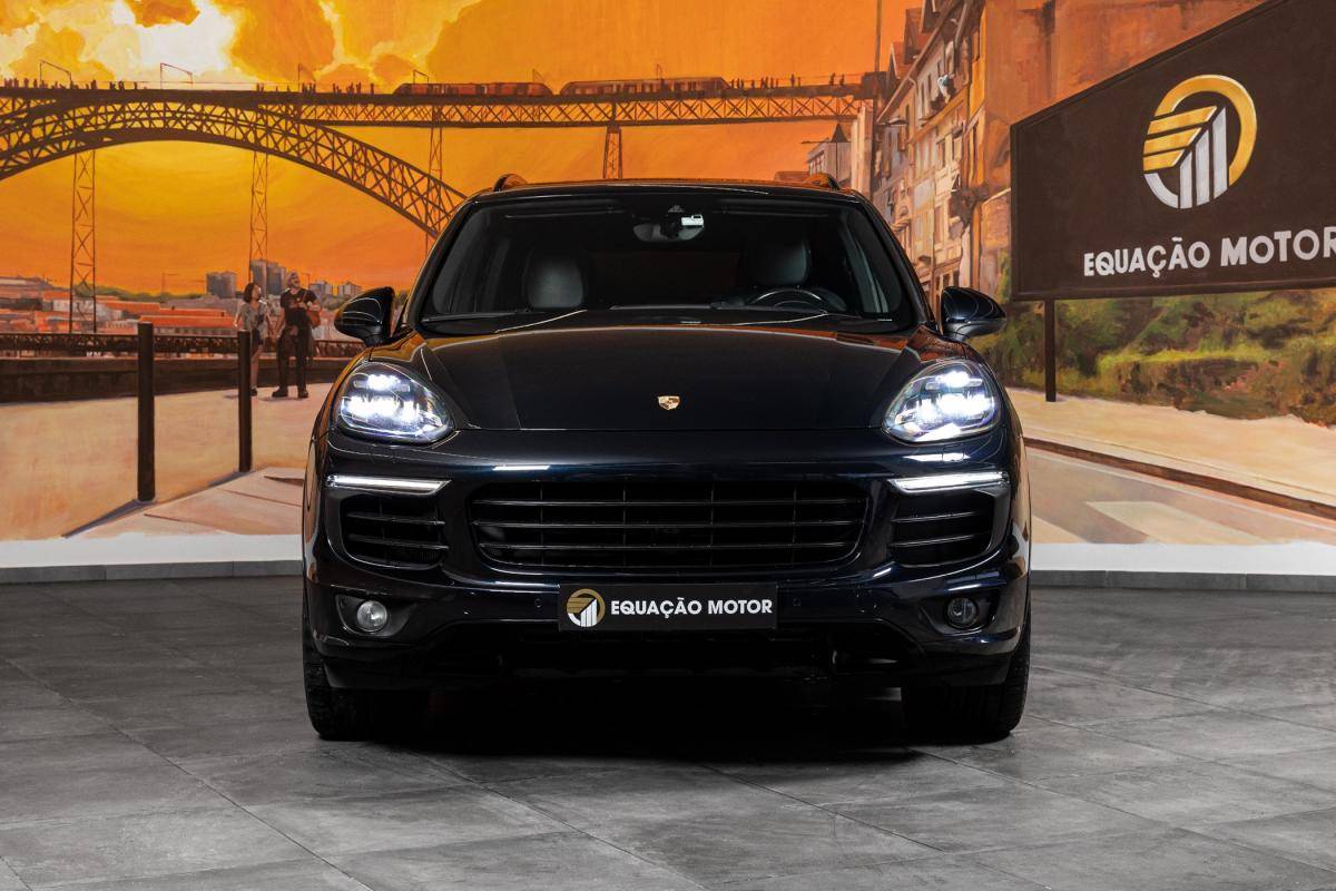 porsche-cayenne-2015-hibrido-a-gasolina-2995cc