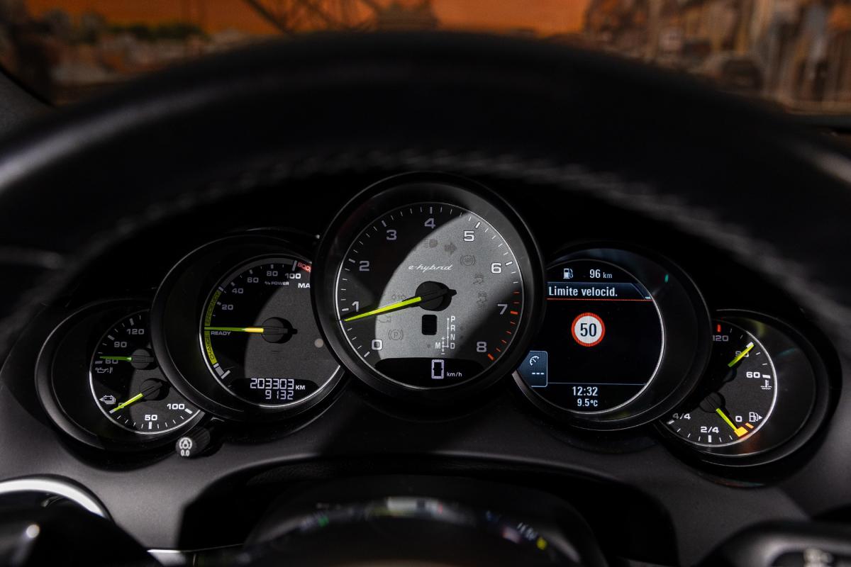 porsche-cayenne-2015-hibrido-a-gasolina-2995cc
