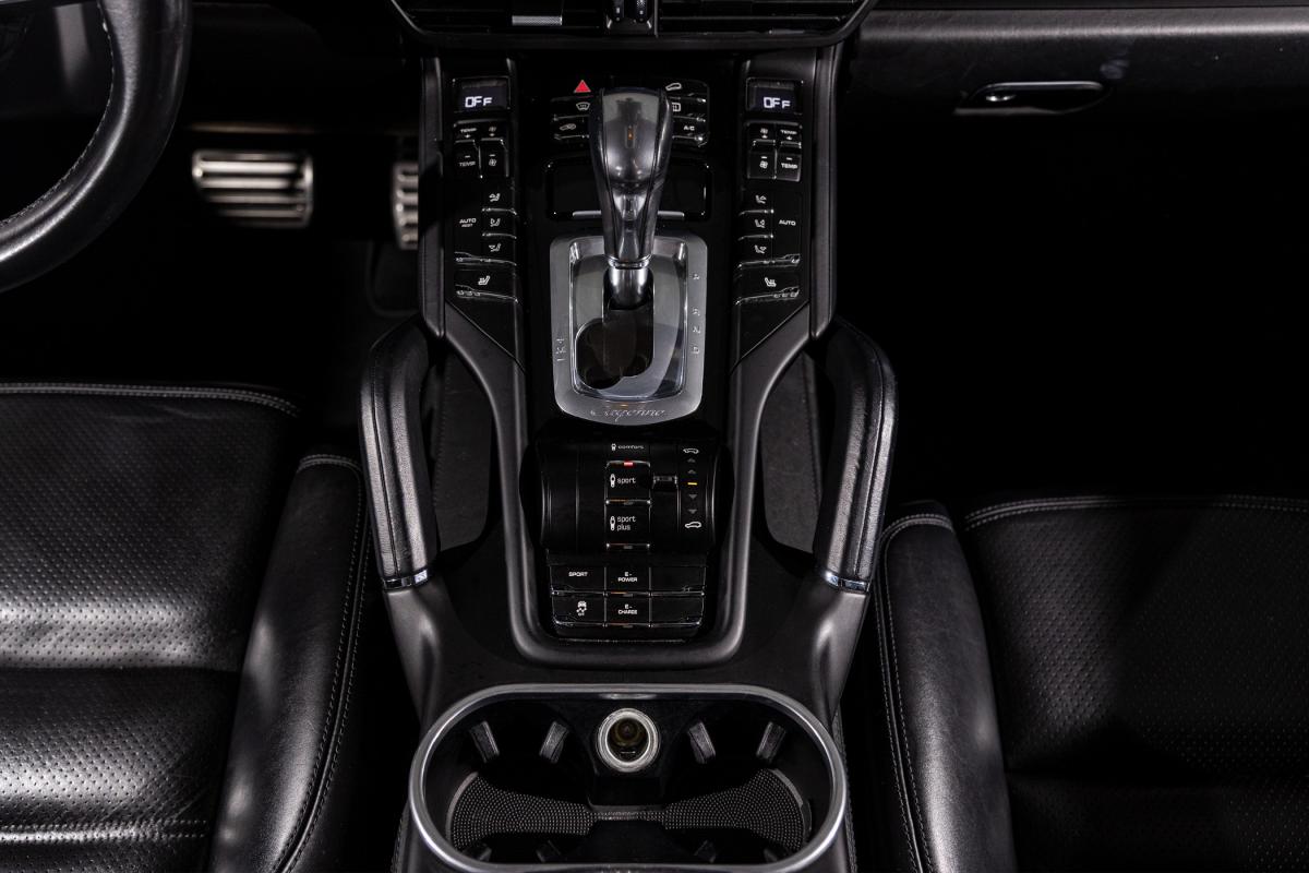 porsche-cayenne-2015-hibrido-a-gasolina-2995cc