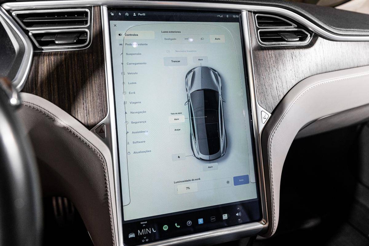 tesla-model-s-2013-eletrico-500cc