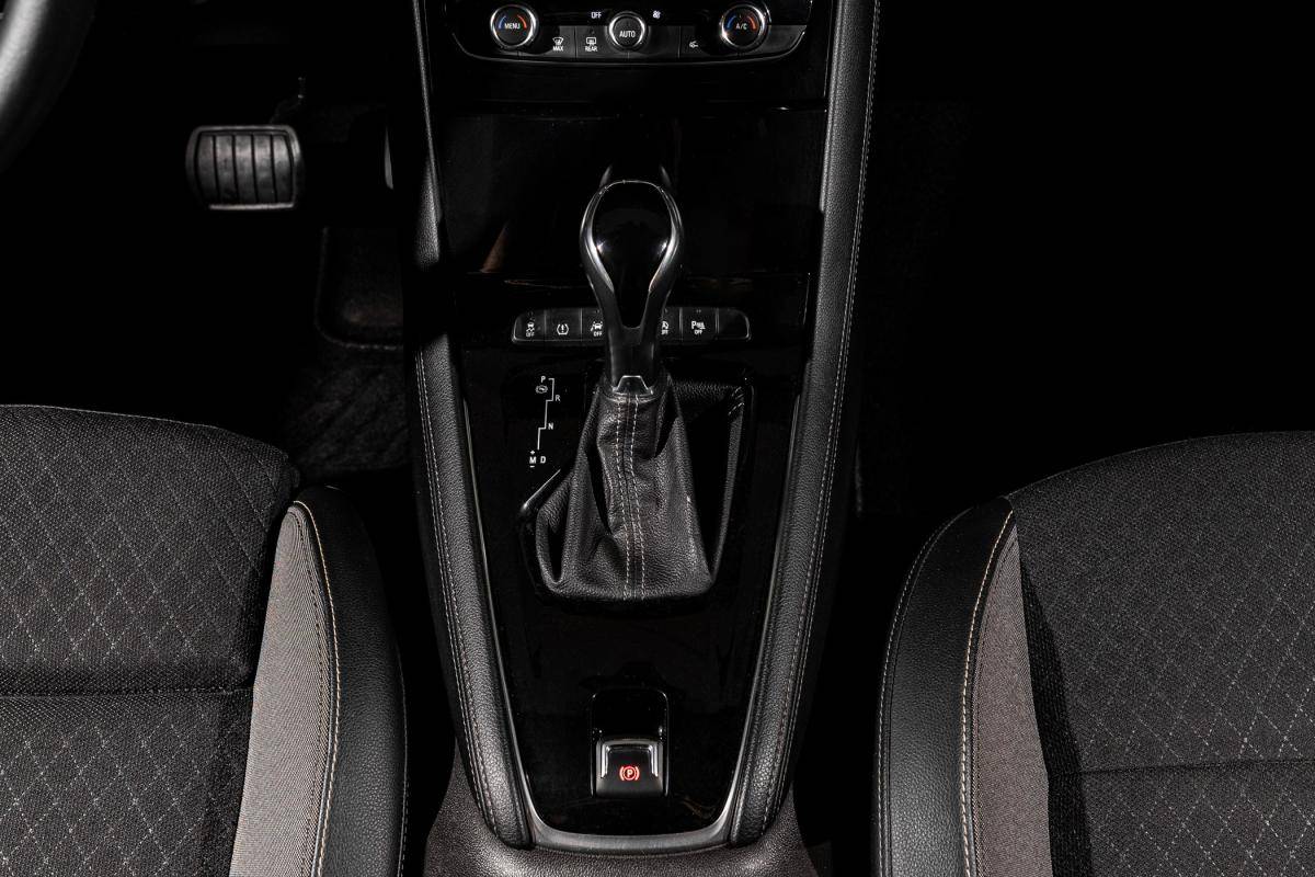 opel-grandland-x-2017-diesel-1560cc