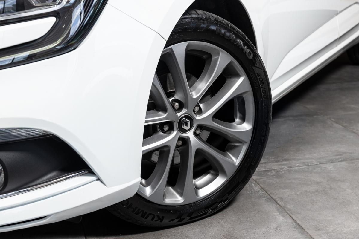 renault-megane-sport-tourer-2017-diesel-1461cc