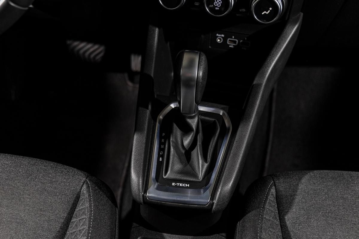 renault-clio-2021-hibrido-a-gasolina-1598cc
