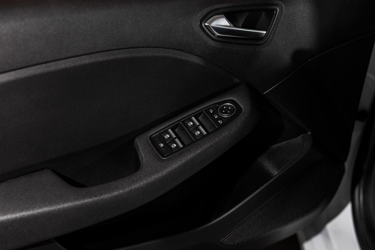 renault-clio-2021-hibrido-a-gasolina-1598cc