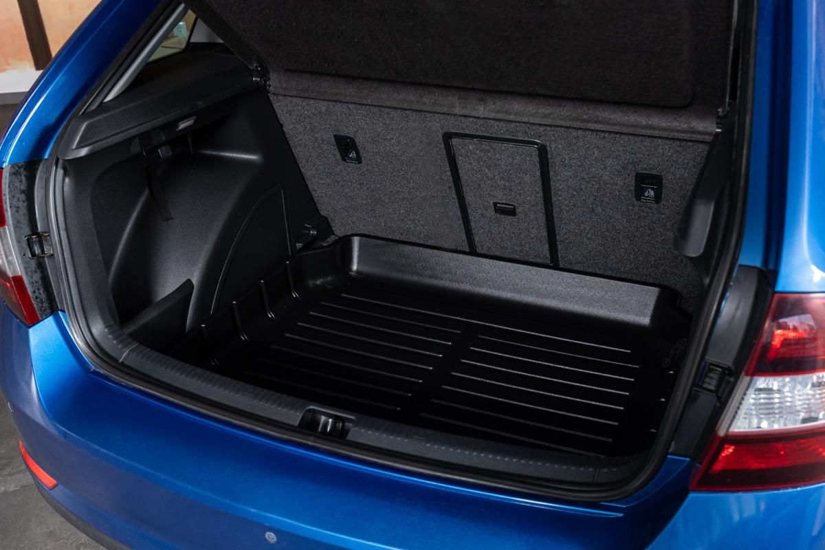 skoda-rapid-spaceback-2016-diesel-1422cc