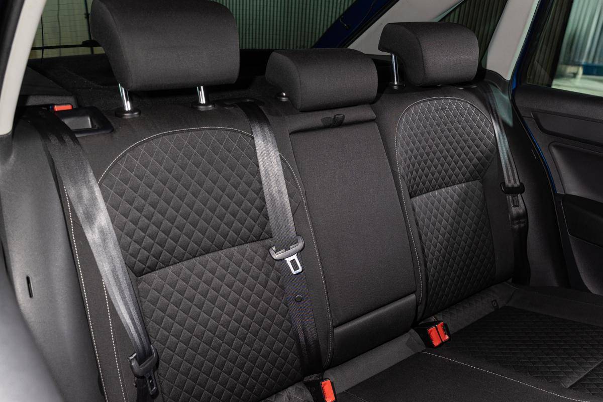 skoda-rapid-spaceback-2016-diesel-1422cc