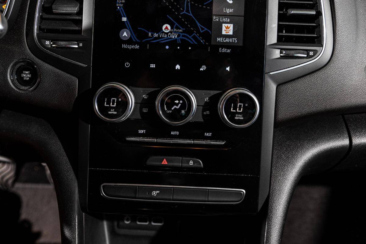 renault-megane-sport-tourer-2022-diesel-1461cc