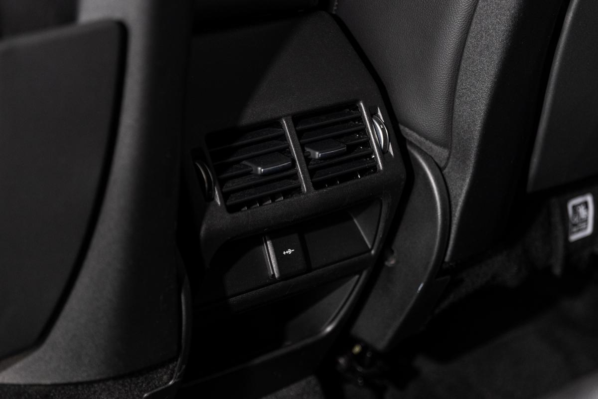 land-rover-discovery-sport-2020-hibrido-a-gasolina-1497cc