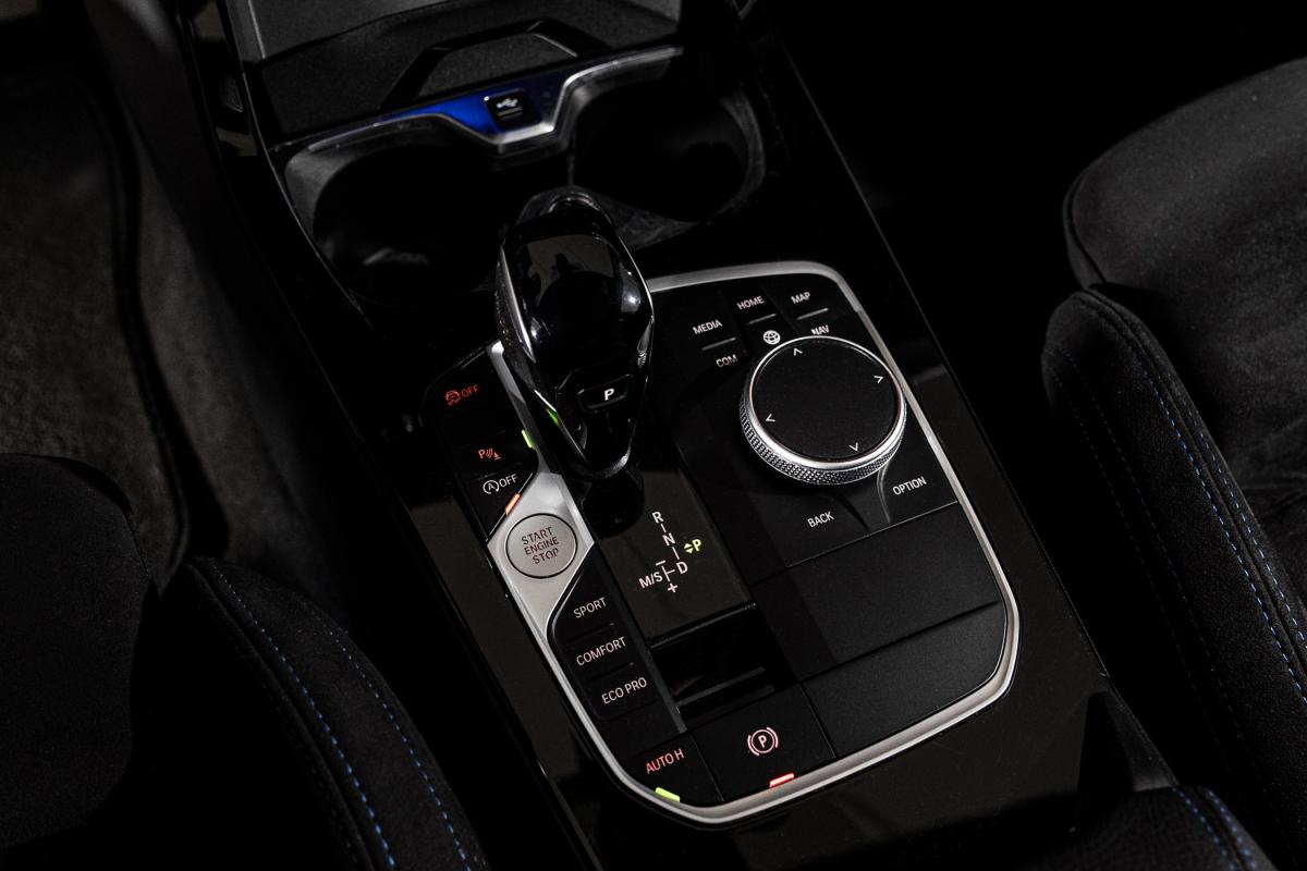 bmw-serie-1-2024-gasolina-1499cc