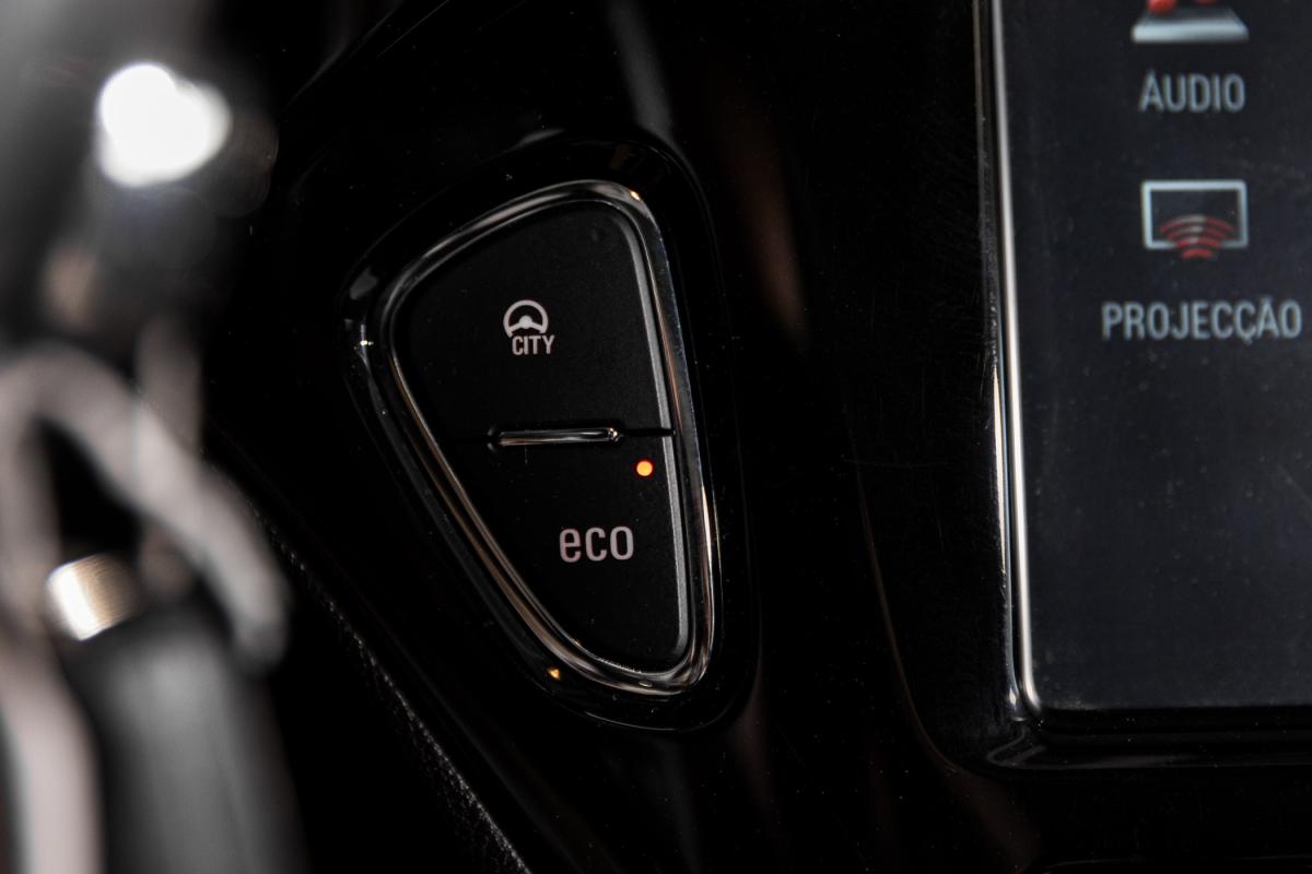 opel-corsa-2016-gasolina-999cc