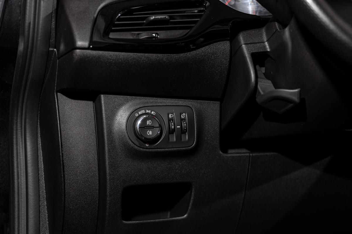 opel-corsa-2016-gasolina-999cc