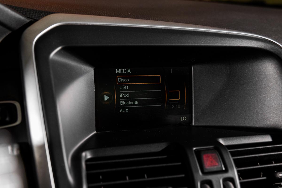 volvo-xc60-2011-diesel-1984cc