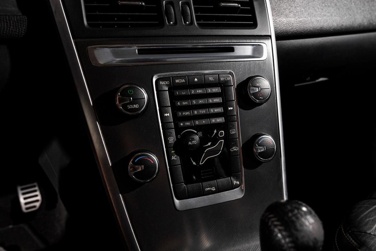 volvo-xc60-2011-diesel-1984cc