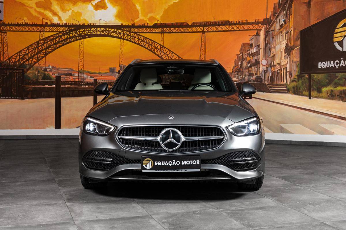 mercedes-benz-classe-c-2022-hibrido-a-gasolina-1999cc