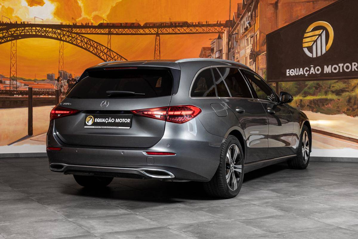 mercedes-benz-classe-c-2022-hibrido-a-gasolina-1999cc
