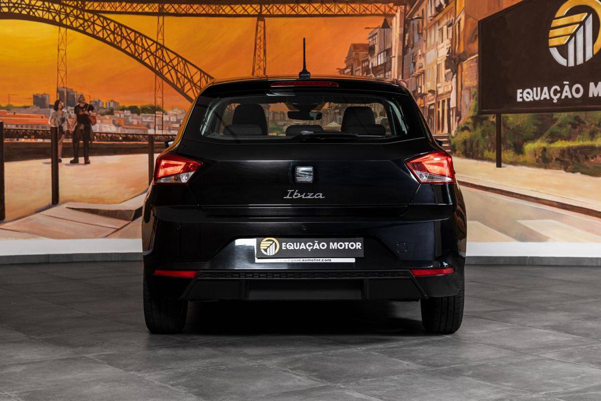 seat-ibiza-2023-gasolina-999cc