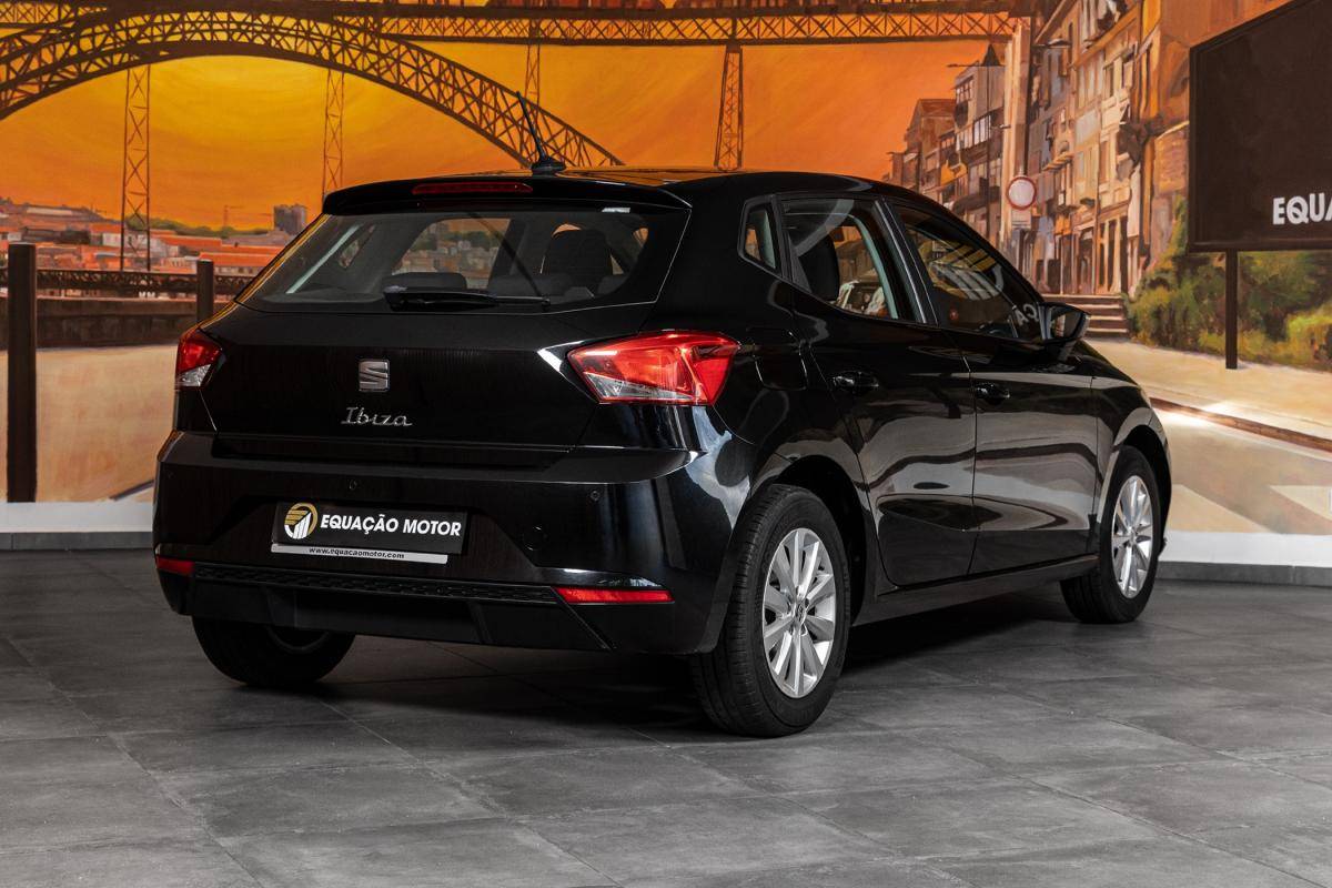 seat-ibiza-2023-gasolina-999cc