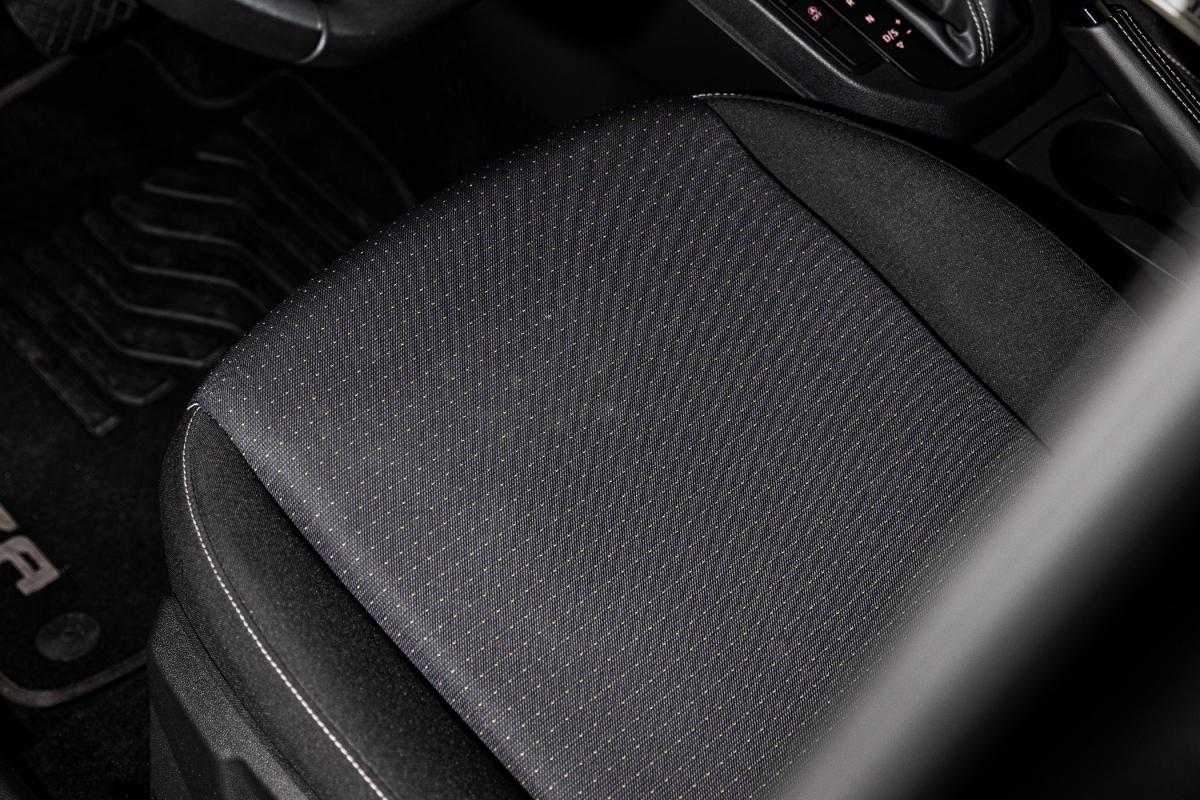 seat-ibiza-2023-gasolina-999cc