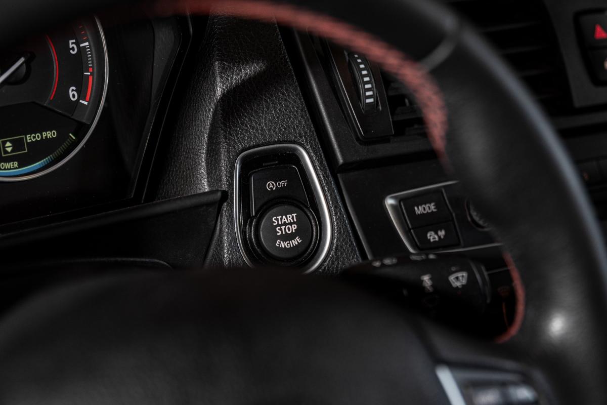 bmw-serie-1-116d-2014-diesel-1598cc