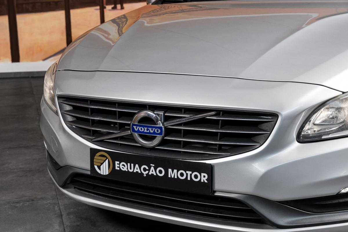 volvo-v60-2014-diesel-1969cc
