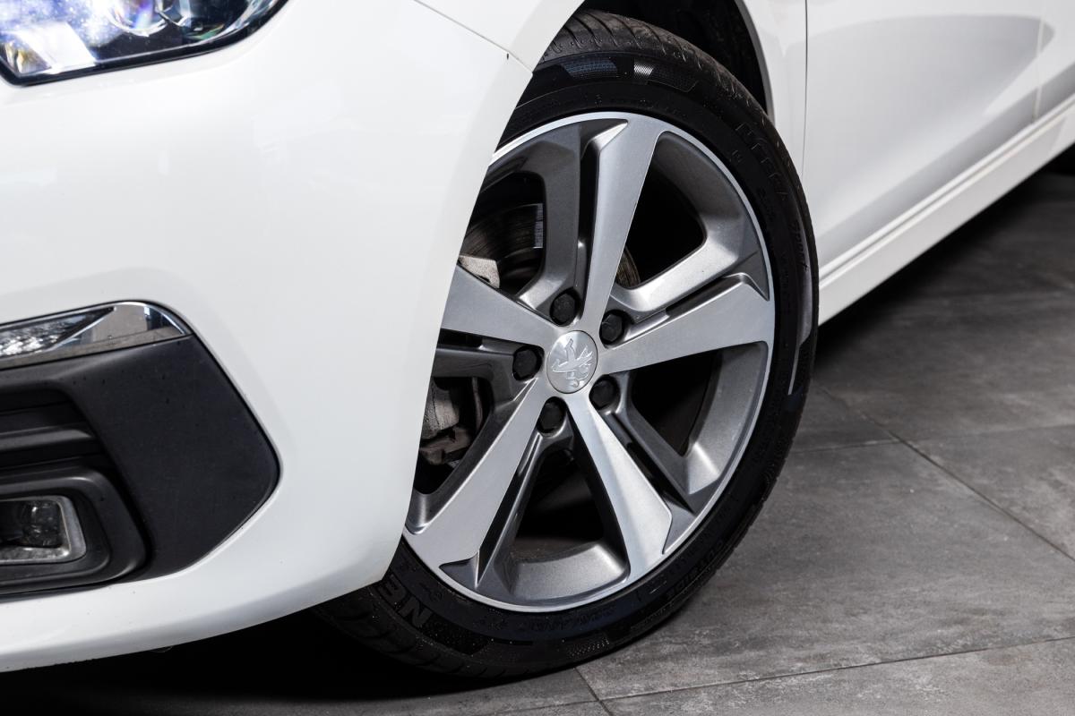 peugeot-308-2018-diesel-1499cc