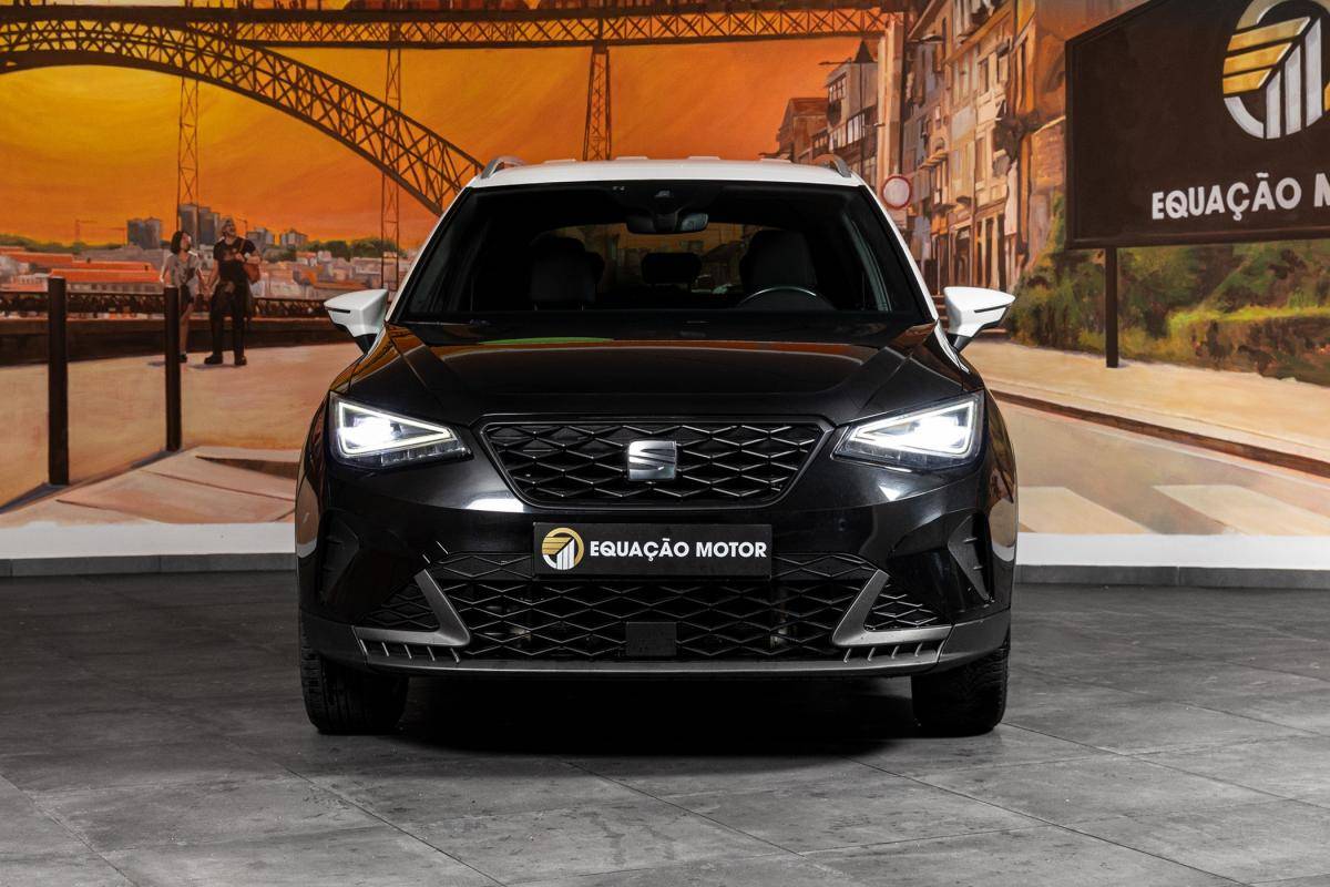 seat-arona-2023-gasolina-999cc
