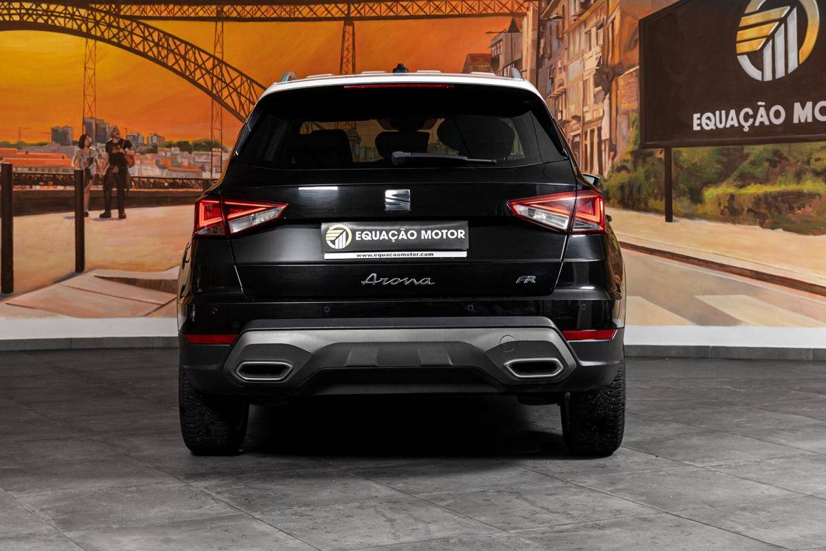 seat-arona-2023-gasolina-999cc