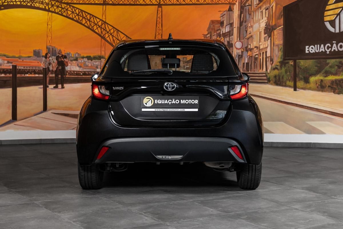 toyota-yaris-2021-gasolina-998cc