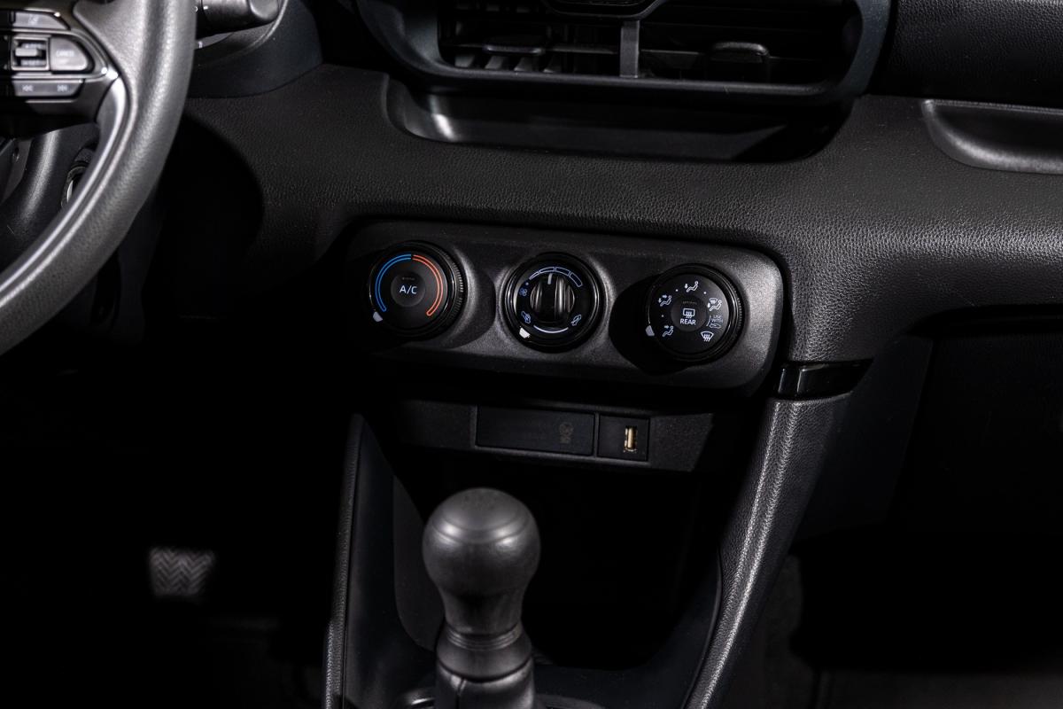 toyota-yaris-2021-gasolina-998cc