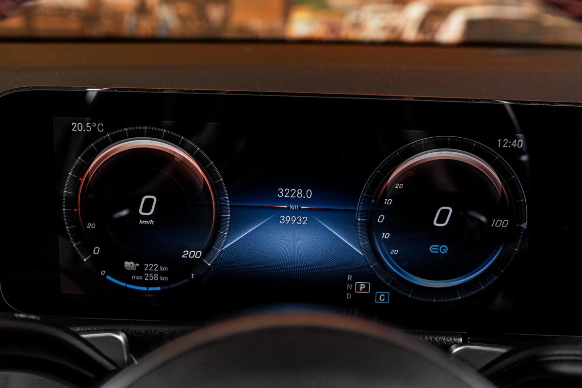 mercedes-benz-eqb-2022-eletrico-500cc