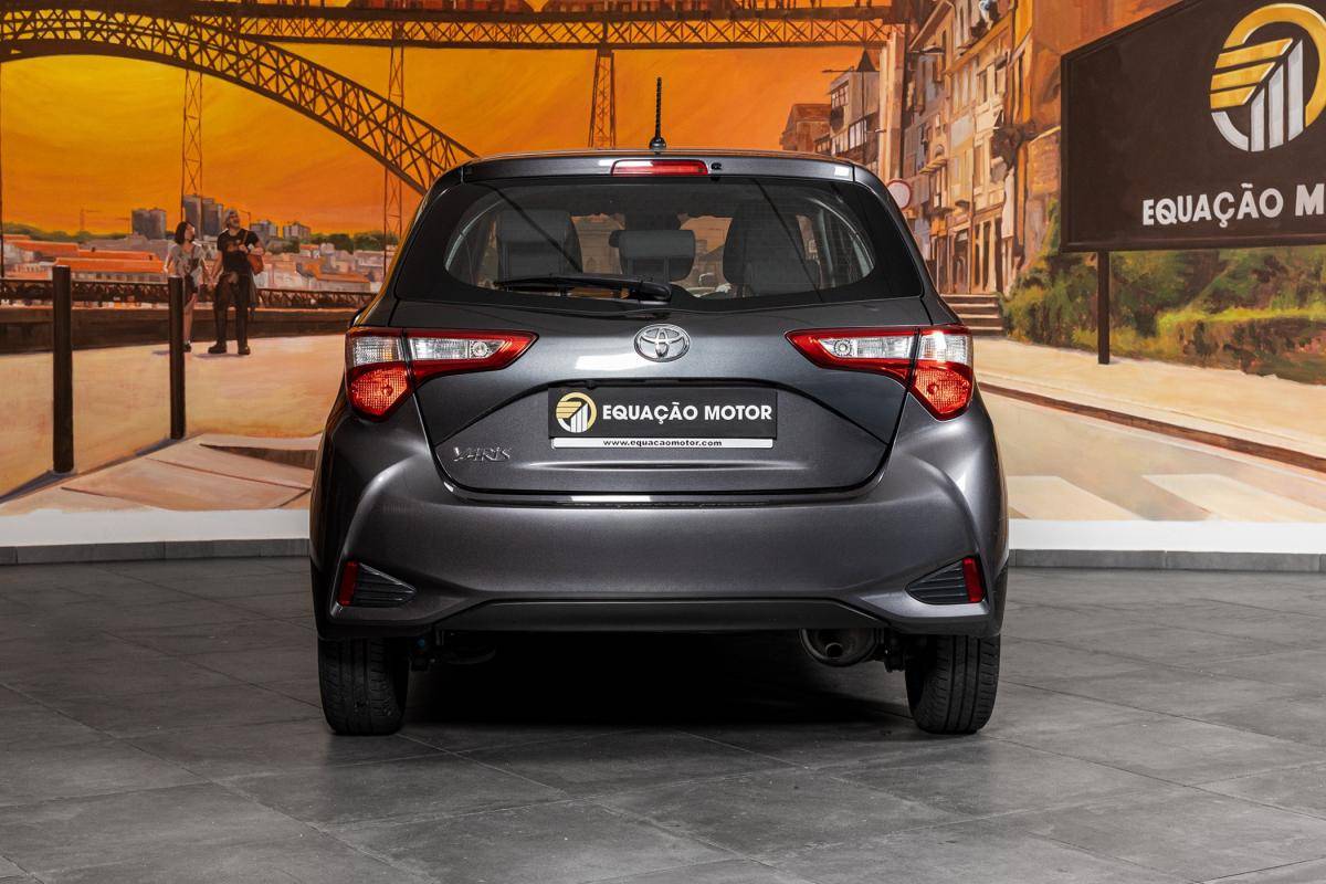 toyota-yaris-2020-gasolina-998cc
