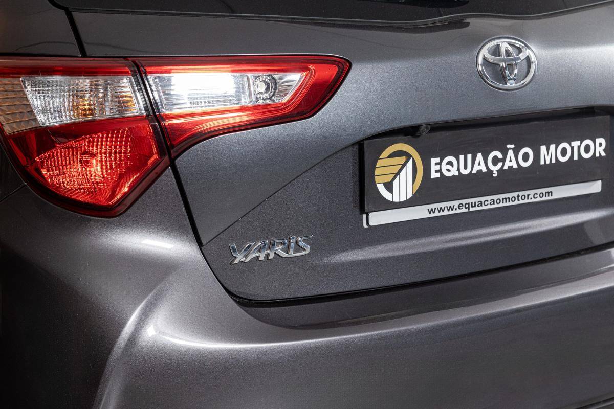 toyota-yaris-2020-gasolina-998cc