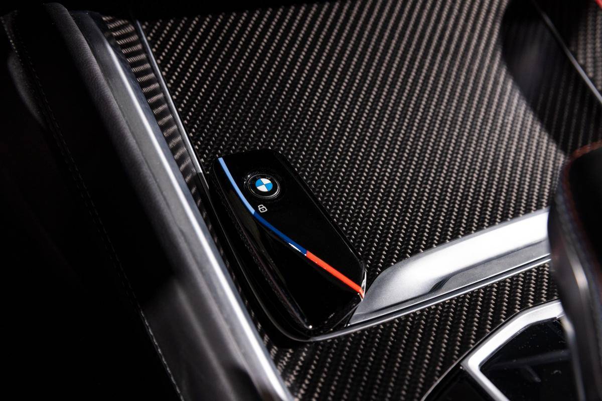 bmw-xm-2025-hibrido-a-gasolina-2998cc