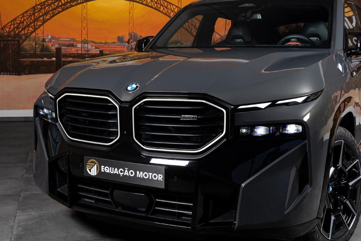 bmw-xm-2025-hibrido-a-gasolina-2998cc