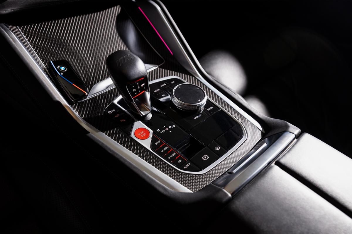 bmw-xm-2025-hibrido-a-gasolina-2998cc