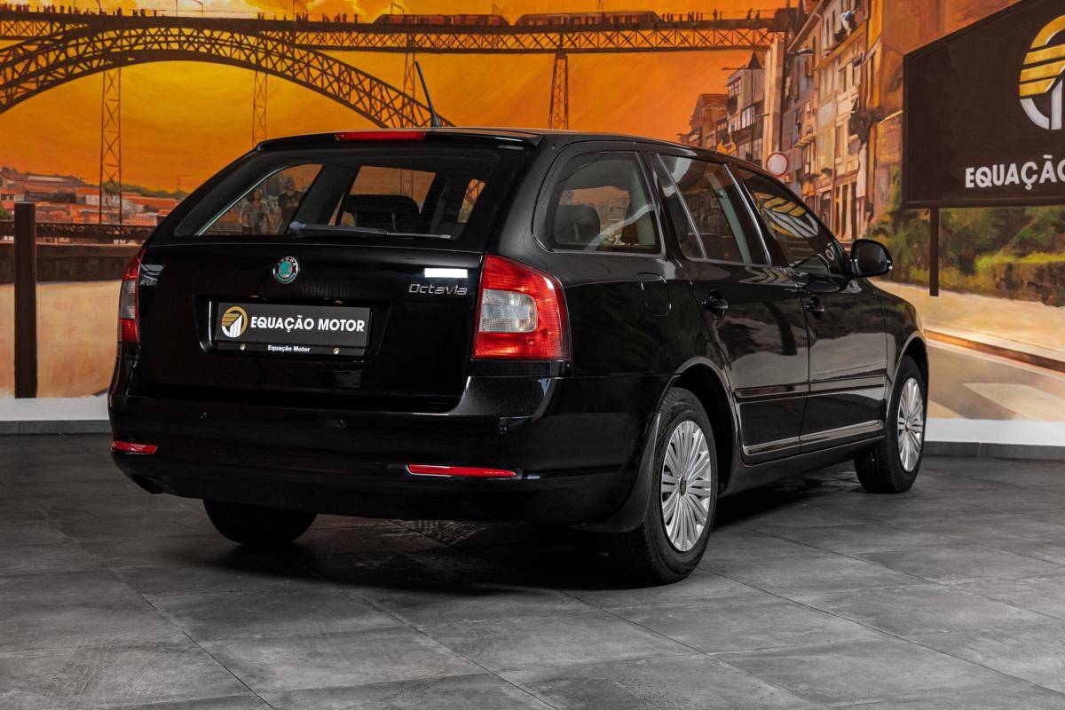 skoda-octavia-break-2012-diesel-1598cc