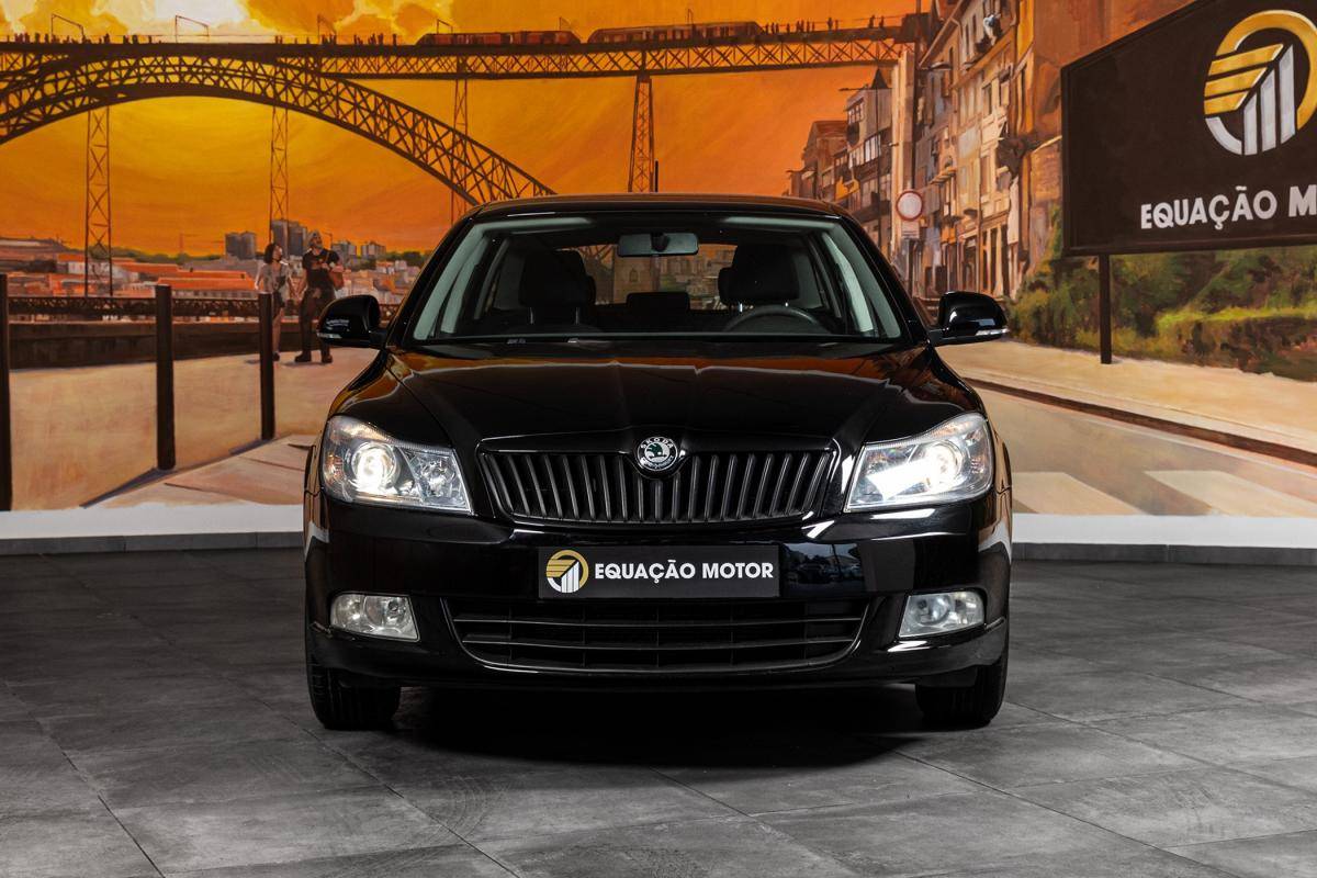 skoda-octavia-break-2012-diesel-1598cc
