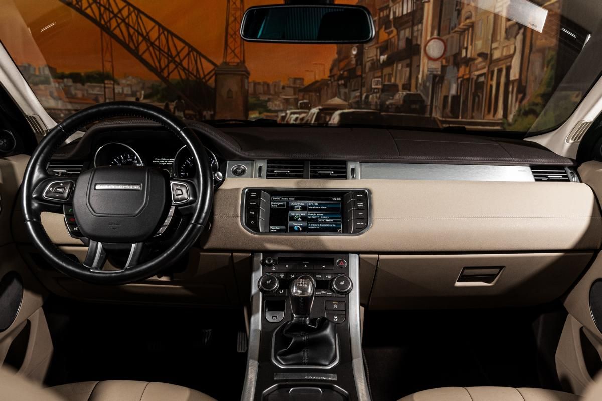 land-rover-range-rover-evoque-2015-diesel-2179cc