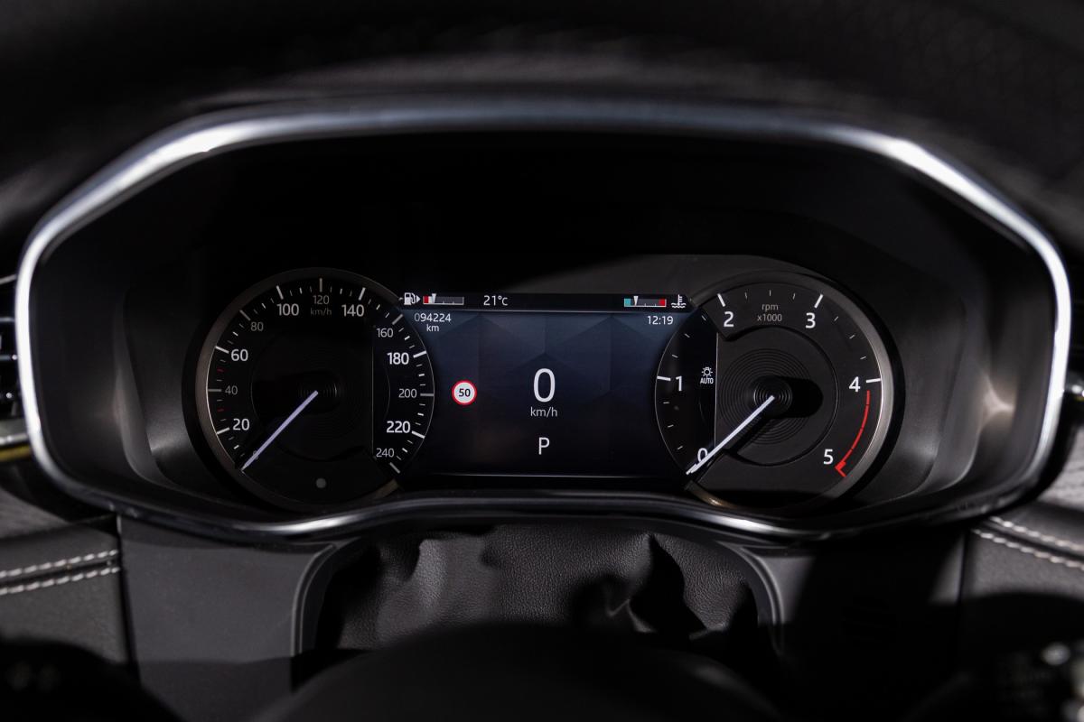 jaguar-f-pace-2022-diesel-1998cc