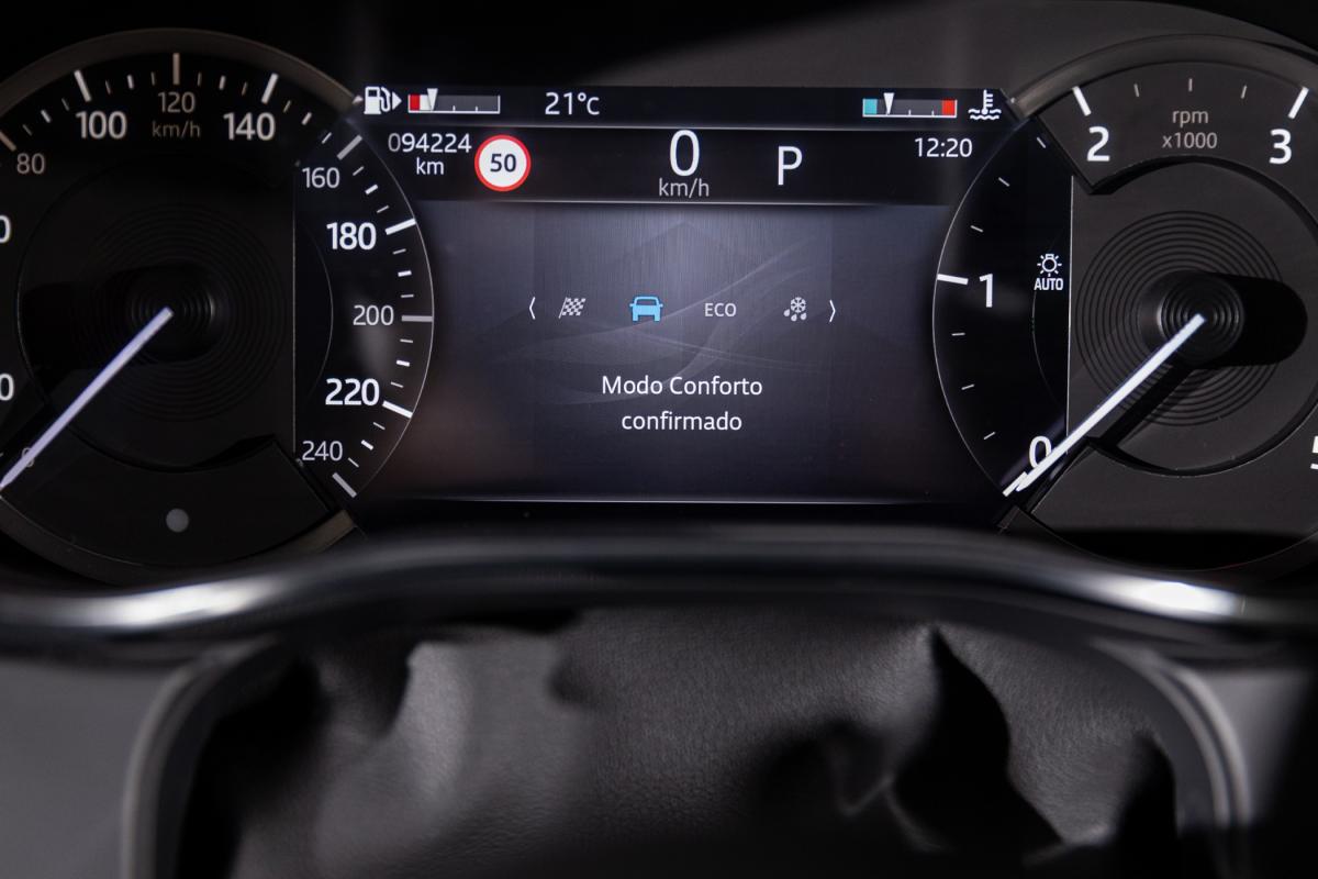 jaguar-f-pace-2022-diesel-1998cc