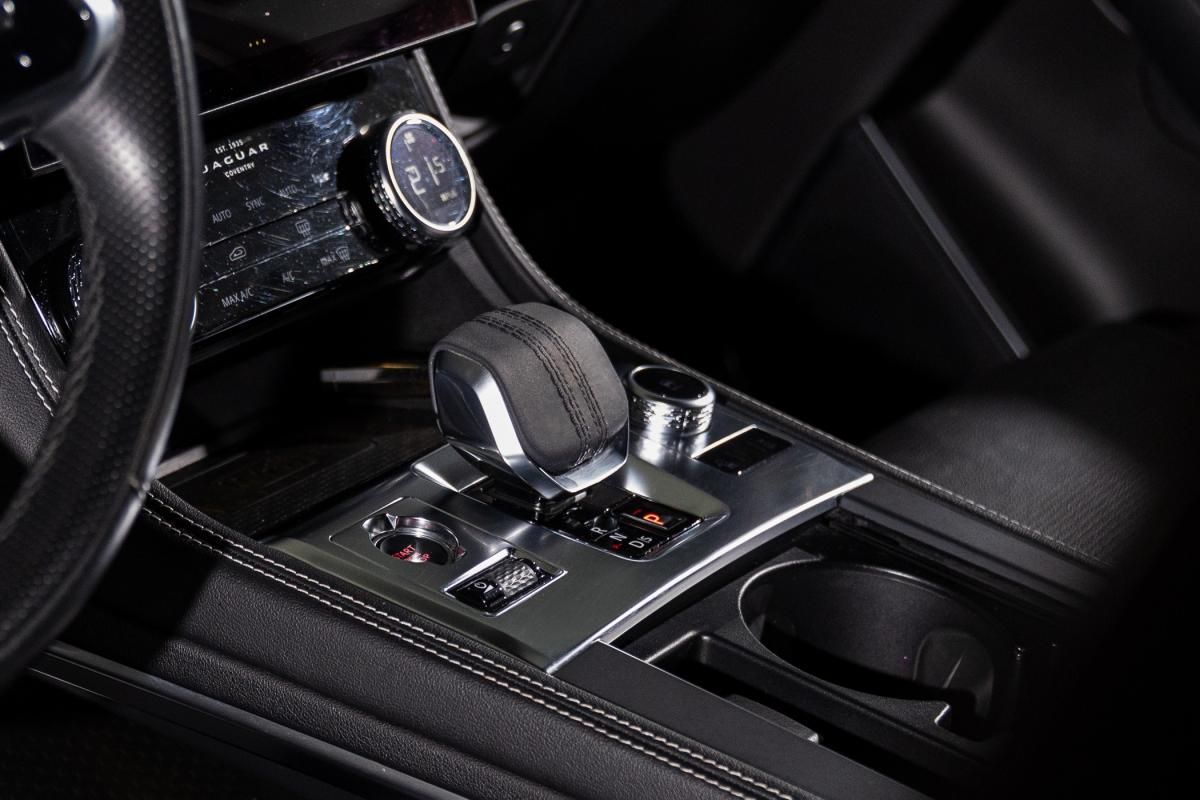 jaguar-f-pace-2022-diesel-1998cc
