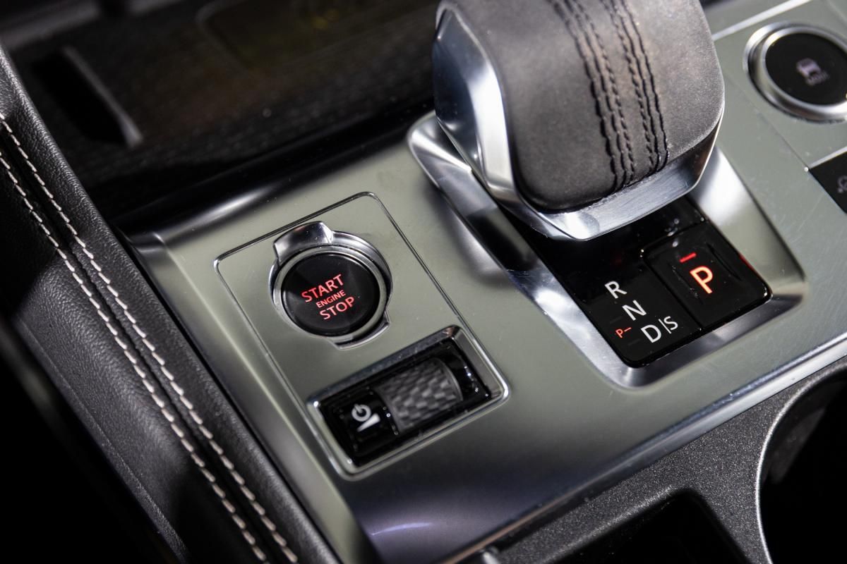 jaguar-f-pace-2022-diesel-1998cc