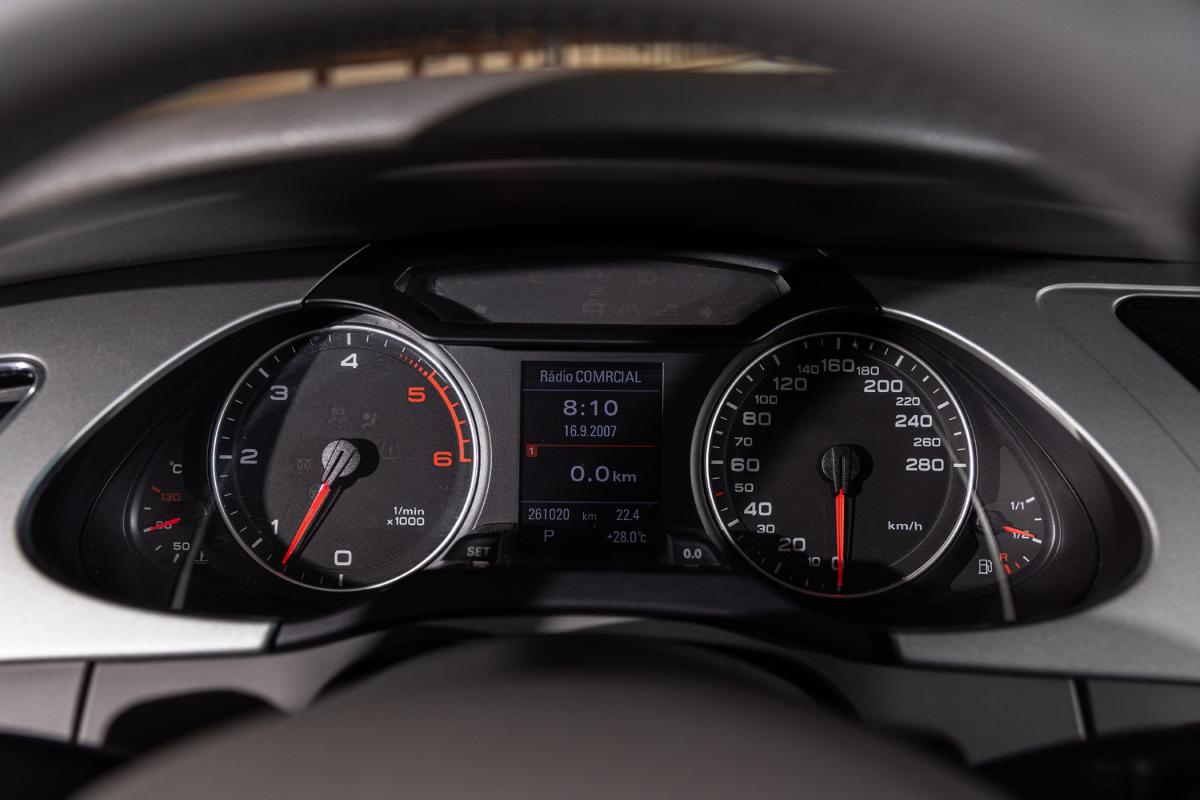 audi-a4-2008-diesel-2698cc