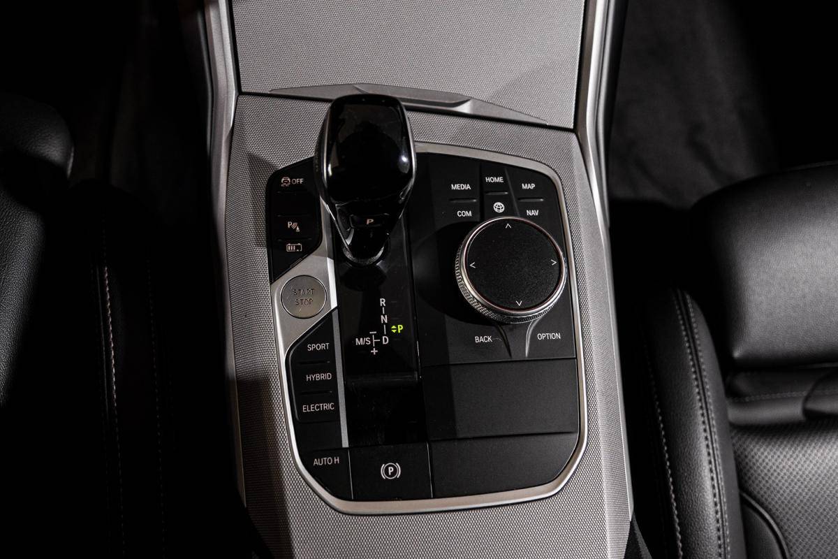 bmw-serie-3-2022-hibrido-a-gasolina-1998cc