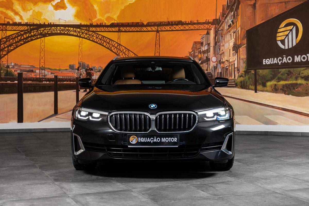 bmw-serie-5-2022-hibrido-a-gasolina-1998cc