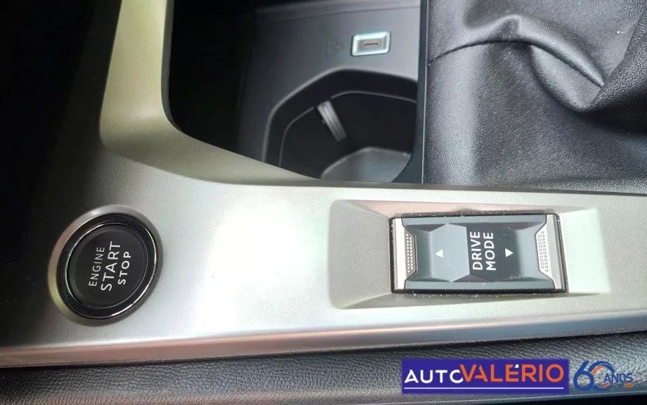 peugeot-308-2024-gasolina-1199cc