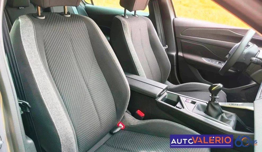 peugeot-308-2024-gasolina-1199cc